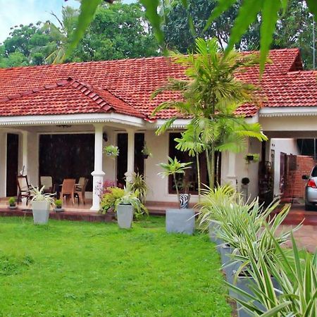 Coco Home Negombo Bagian luar foto