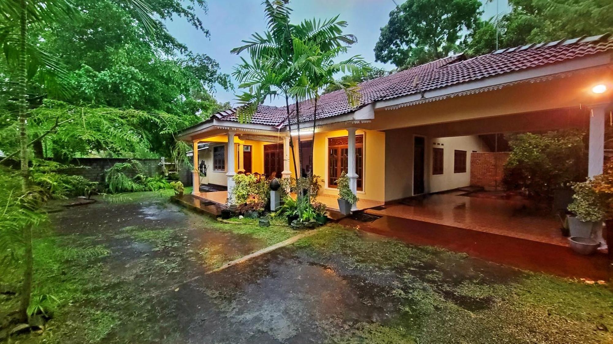 Coco Home Negombo Bagian luar foto