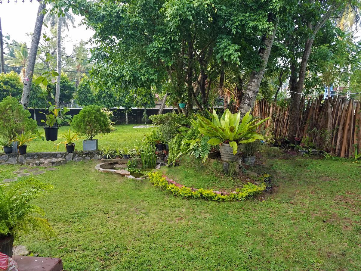 Coco Home Negombo Bagian luar foto